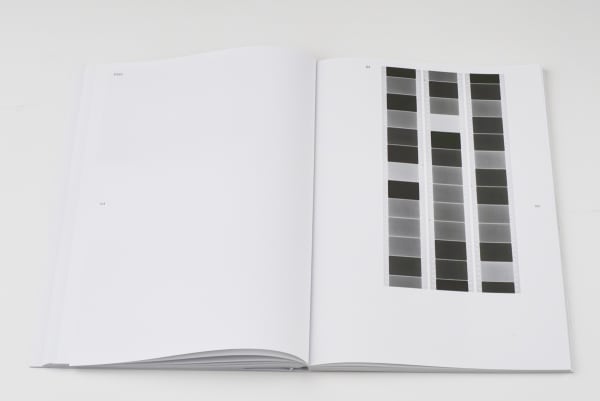 JeffWeber-Carréd'ArtNîmes-SerialGrey-2021-ernah