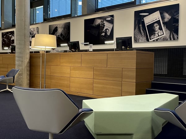 Caecilia Tripp, Sleeping with Books, 2023 Exhibition view at Bibliothèque nationale du Luxembourg Courtesy of the artist, BnL & Erna Hecey Gallery