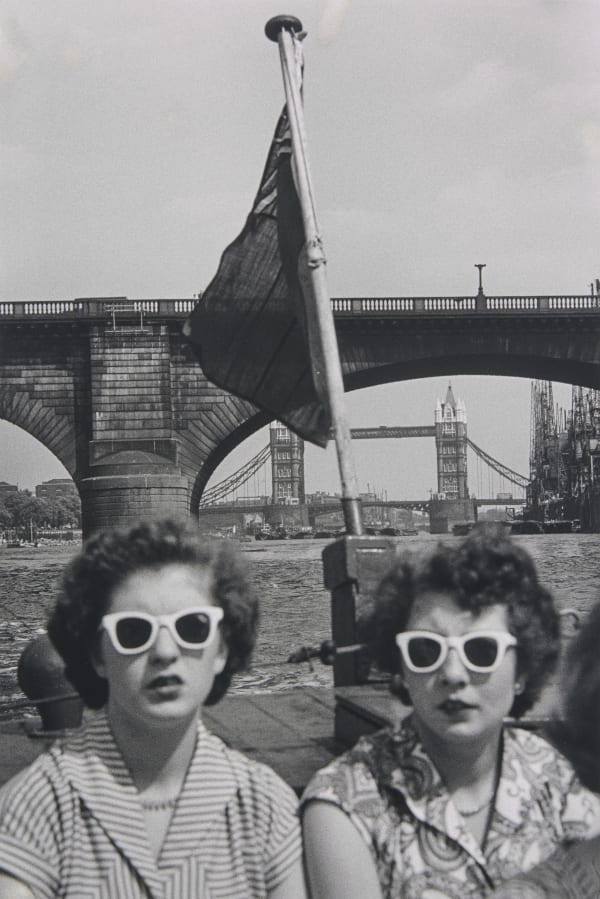 Ernst Haas - London, 1951