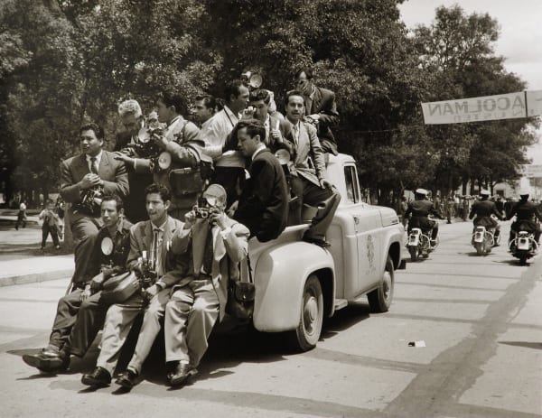 Rodrigo Moya, Fotógrafos de prensa, Acolman, Estado de México, c. 1962