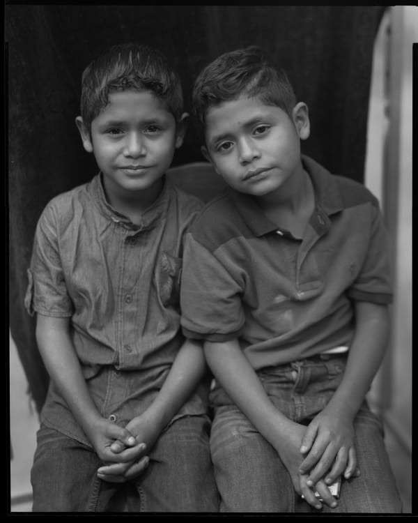 Lisa Elmaleh, Julio and Fernando, Kino Border Initiative, Nogales, Sonora, Mexico; Julio y Fernando, Iniciativa Kino para la Frontera, Nogales, Sonora, México, 2022