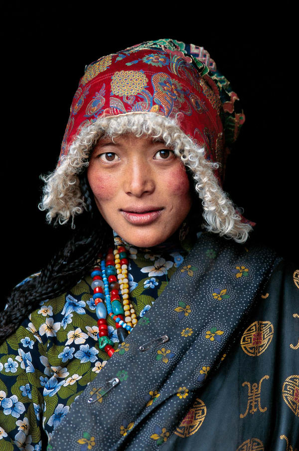 Steve McCurry, Tibet Woman, 2001