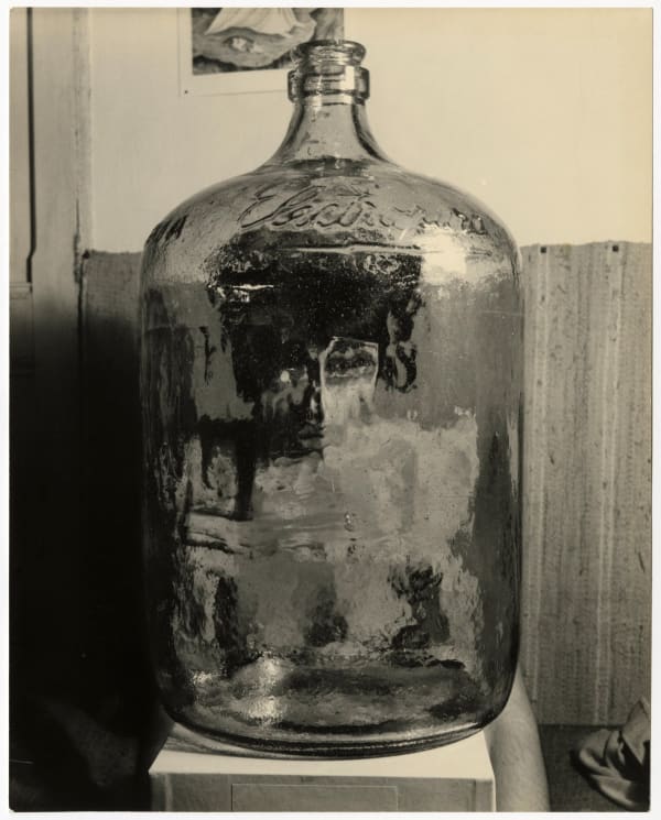 Kati Horna, El Botellón (The Water Bottle), 1962
