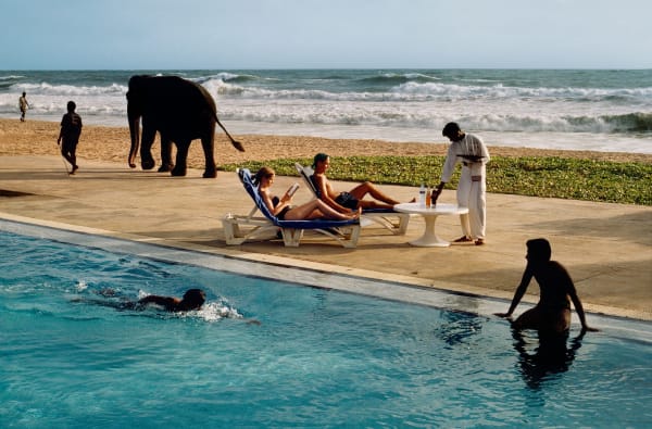 Steve McCurry, Tourists at a Resort, Bentota, Sri Lanka, 1995