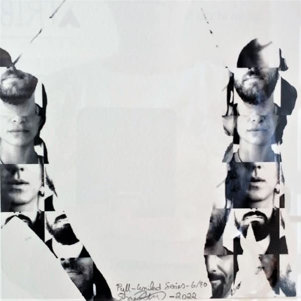 Shaun Rabah, 2022, Pull, 6-80, Augmented reality on plexiglass, 12x12cm, framed 27x27cm