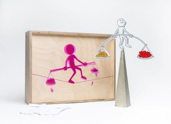 BALANCING ACT TOY, 2020