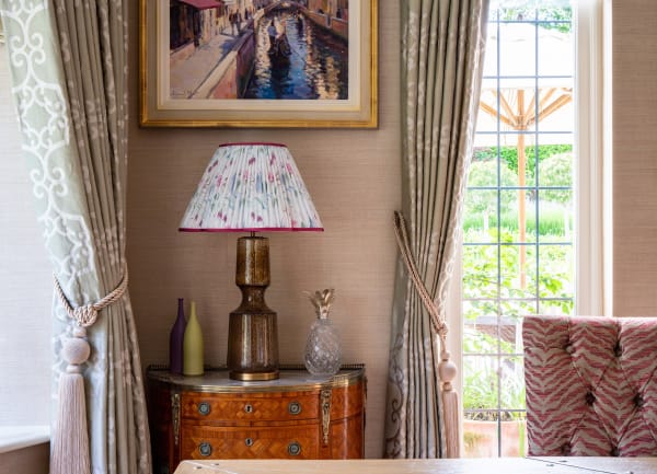 Floren - A Fine Pair of Large Scale Chinese Lamps in a Monochromatic Plum Hue, 20th Century