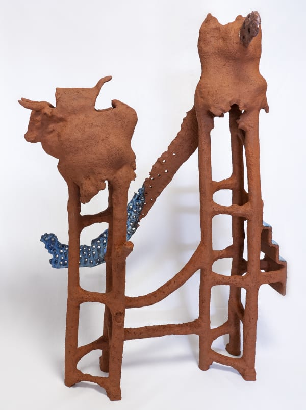 Gautier Ferrero, Taureau, 2020, Céramique, 75 x 35 x 51 cm. Courtesy de l'artiste et de la galerie Catherine Issert.