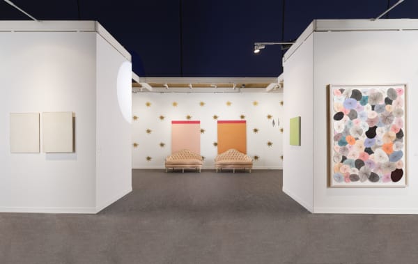 FIAC 2021 John M ARMLEDER, Cécile BART, Jean Charles BLAIS, Pier Paolo CALZOLARI, Jennifer DOUZENEL, Minjung KIM, François MORELLET, Pascal PINAUD, Vladimir SKODA, Xavier THEUNIS, Gérard TRAQUANDI, Michel VERJUX, Claude VIALLAT. © Aurélien Mole