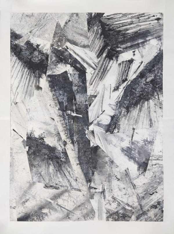 Zheng Chongbin Phoenix Lake, 2022 Ink and Acrylic on Xuan Paper 183.5 x 134.6 cm