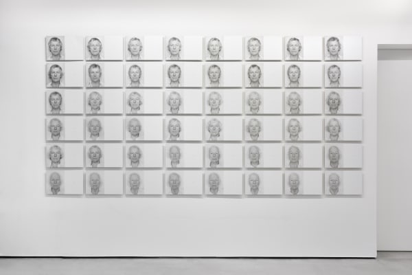 "LE TEMPS" Avec Alghiero Boetti Christian Boltanski Marina Gadonneix Jean-Olivier Hucleux On Kawara Hans Op De Beeck Roman Opalka Hiroshi Sugimoto 28.10-25.11.2017