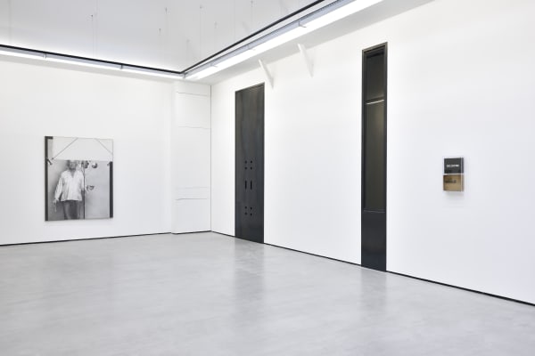 "LE TEMPS" Avec Alghiero Boetti Christian Boltanski Marina Gadonneix Jean-Olivier Hucleux On Kawara Hans Op De Beeck Roman Opalka Hiroshi Sugimoto 28.10-25.11.2017