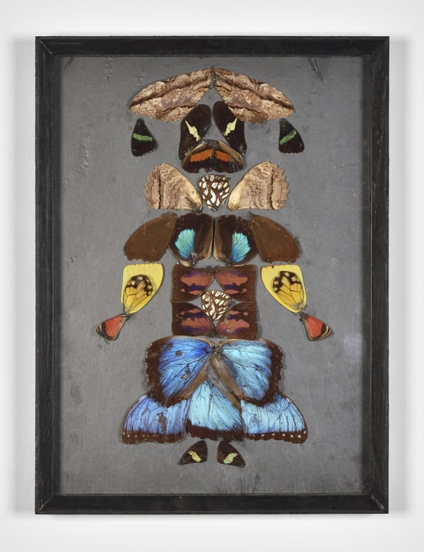 Pierre Bettencourt Papillons de Colombie Série "Petites Têtes" 7/15, 1962 Signé du monogramme et daté 1962 sur le cadre Ailes de papillons collées sur ardoise vernie par endroits, sous verre Butterfly wings glued on slate, varnished in places, under glass 32 x 23 cm 12 5/8 x 9 1/8 in ©Photo: Rebecca Fanuele