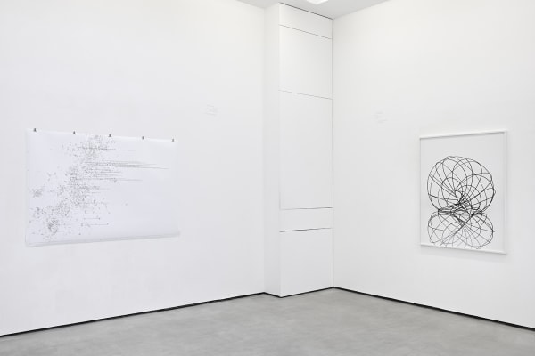 Les géométries de l'esprit, image latente, de Marina Gadonneix avec Victor Rambaud. Photo : Rebecca Fanuele.