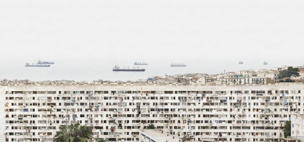 Stéphane Couturier Alger – Bab El-Oued n°2, C-Print, 2013.