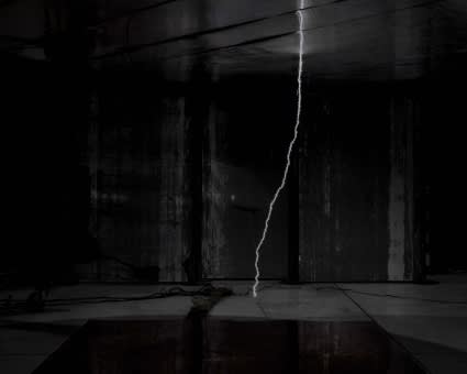 Marina Gadonneix, untitled (lightning). 126×151 cm Courtesy: Galerie Christophe Gaillard