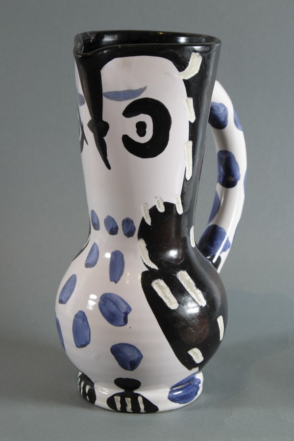 Pablo Picasso Cruchon Hibou, 1957 Pitcher turned in white earthenware, colored and partially glazed. 27.5 x 13 cm / 10 7/8 x 5 1/8 in. Stamped: « Madoura Plein Feu » and « Edition Picasso »