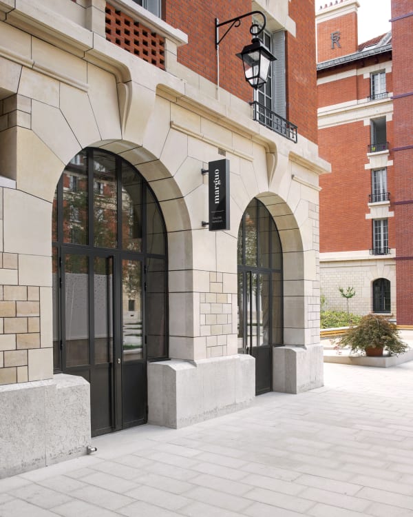 Exterior of Galerie Marguo at 4 rue de Minimes, Paris. Courtesy of Galerie Marguo