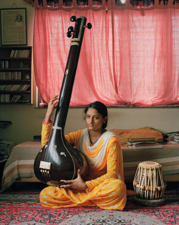 Patrick Faigenbaum, Le maître Amiya Ranjan Bandyopadhyay et ses musiciens, pendant une séance d’exercice quotidien, chez lui, Salt Lake, Kolkata nord-est, 2014