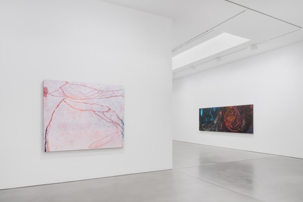 SENKRECHT DURCH DEN AUGENBLICK