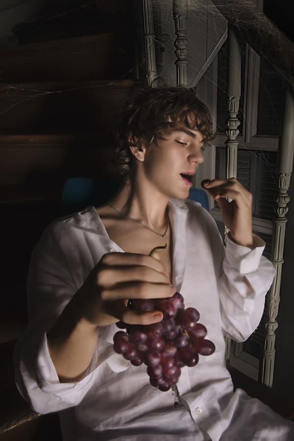 ESRA ÖZDOĞAN, Makinedeki Hayalet #10, 2023 - 2024