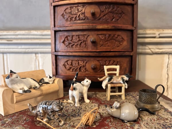 MAKALE: FÜSUN ONUR, INSIDE THE RED MANSION