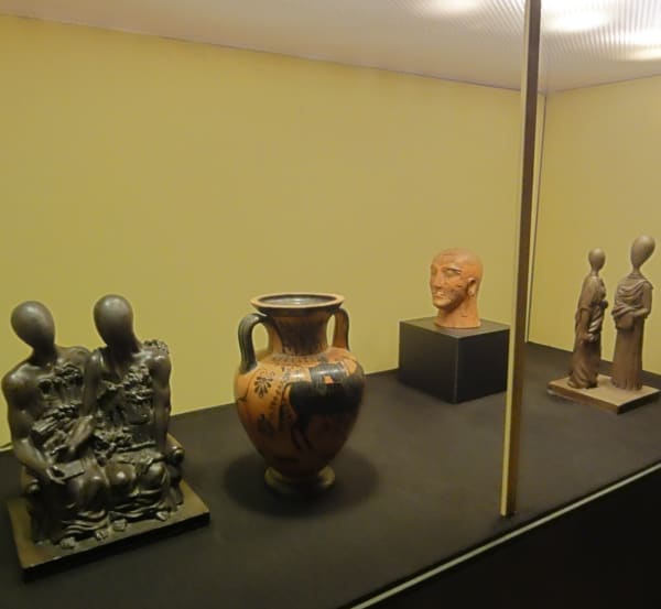 De Chirico. The venter of the archaeologist, Museo Civico Archeologico, Chianciano Terme, 2012 | Installation view