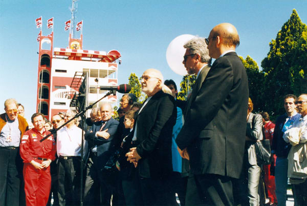 © Maggiore g.a.m. | Vernissage of Rampante by Arman, Imola's trackrace, 1999.