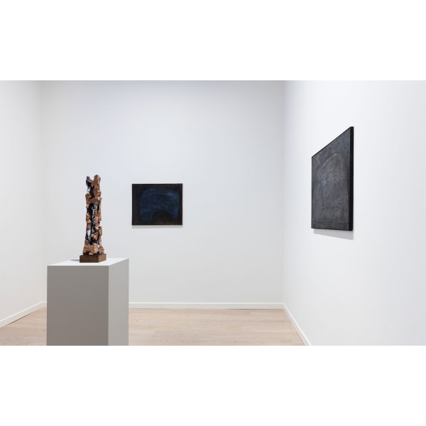 Fontana - Leoncillo exhibition view | © Fondazione Carriero