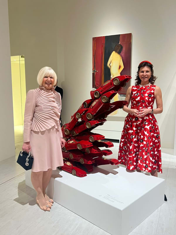 Roberta Perazzini Calarota with curator Anna Coliva