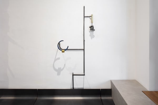 fig 33.9 your love is a king, 2022 Blackened steel, brass, glazed ceramic, leather 66.5 X 28 X 75 in 169 x 79 x 19 cm