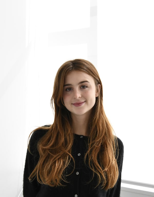 Anastasia Falkov, Gallery Assistant