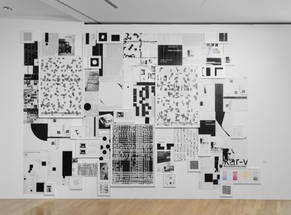 Michael Riedel "Besuchte und nicht besuchte Ausstellungen (Einladungen)", 2005-16, Ausstellungsansicht MAK Frankfurt