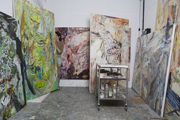 Floating Specificity: Strategies of coming apart to come together