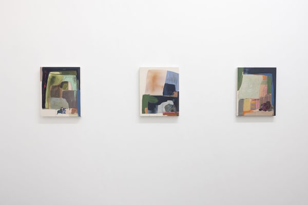 Install photo of Seonna Hong's solo exhibition "Cognitive Dissonance"