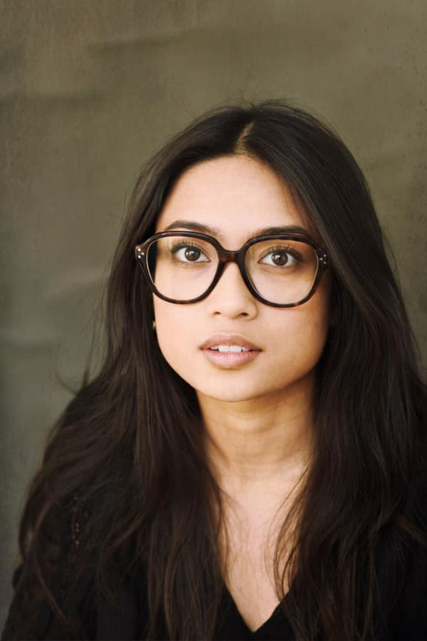 MARION NGUYEN GRAPHIC DESIGN T. +33 (0)6 47 71 71 71 MARION@HELENEBAILLY.COM