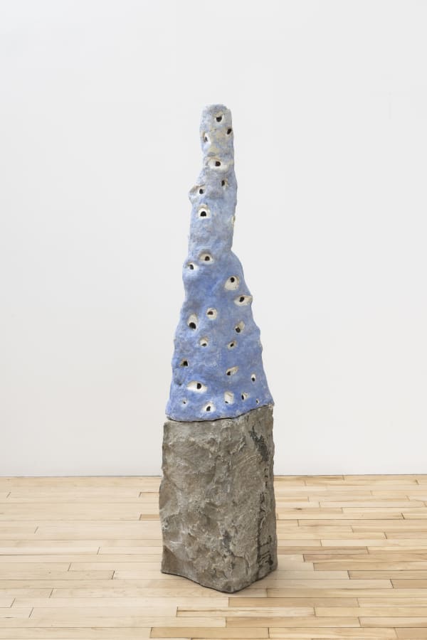 Linnéa Gad (b. 1990) Blubees, 2022 Onondaga limestone, lime mortar, oyster shells, goat hair, lapis lazuli 50 1/2 x 12 x 10 inches 128 x 30 x 25 cm