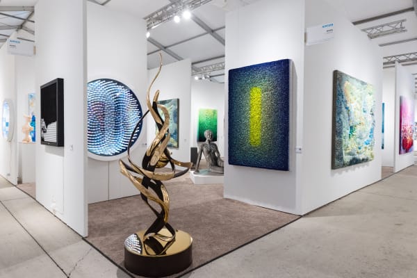 Art Miami One Herald Plaza (NE 14th Street & Biscayne Bay), Miami, FL 33132