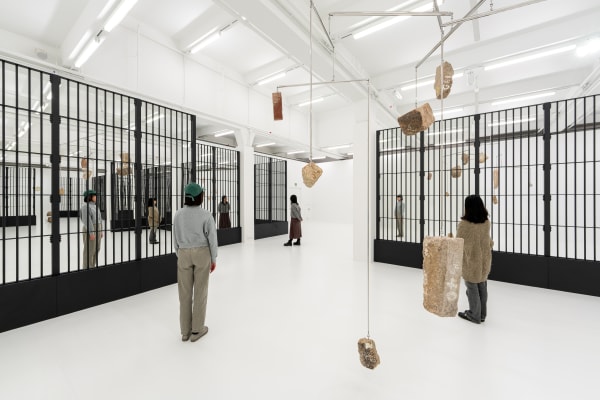 Alicja Kwade: Pretopia