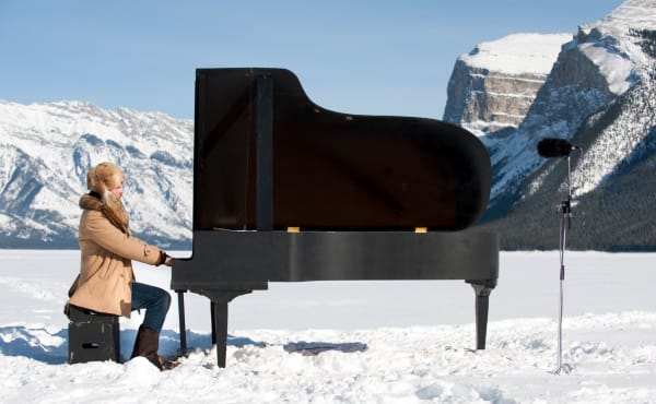 Ragnar Kjartansson, The End - Rocky Mountains, 2009 five-channel video with sound 00:30:30 Courtesy of the artist, Luhring Augustine, New...