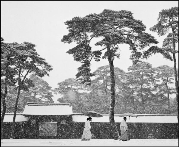 Werner Bischof - JAPAN. Kyoto. The Zen garden of the Temple of Ryoanji, 1951