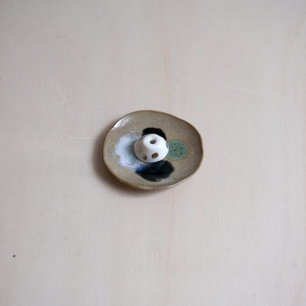 haruka matsuo - Incense stand (yellow)