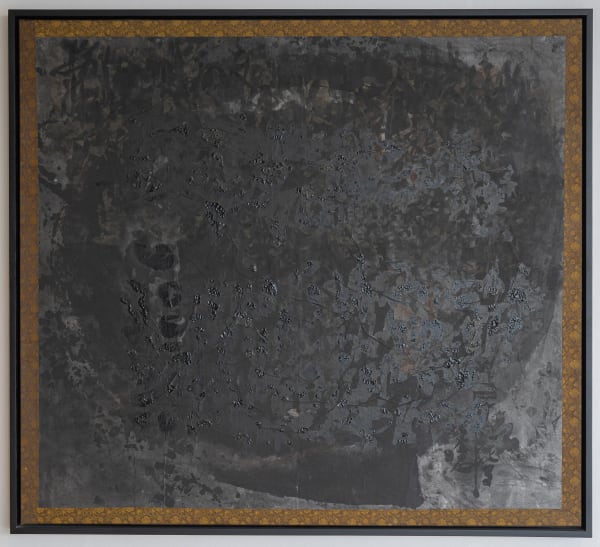 杨诘苍，《千遍书》，墨，宣纸，1986 Yang Jiechang, One Hundred Layers of Calligraphy, ink, xuan paper, damask silk, 1986