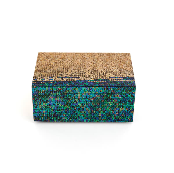Terumasa Ikeda "Shore" Incense Container - 百千金砂渚香合, 2023 Urushi Lacquer, Cypress, Mother-of-Pearl, Turbo Snail Pearl, Silver Lip Oyster, Gold