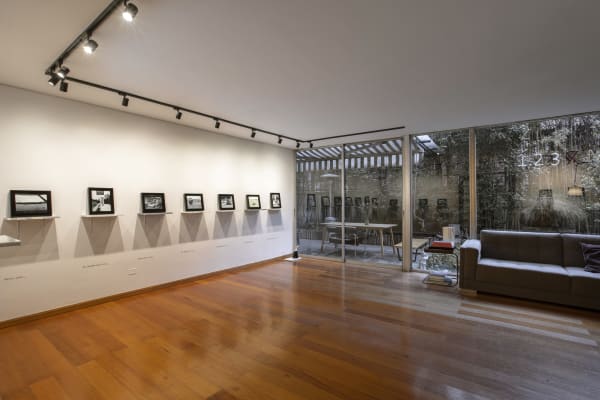 Installation view of Entre Héroes y Tumbas, solo exhibition by Coco González Lohse. Isabel Croxatto Galería. Santiago, Chile. June 2022. Photo: Andrés Figueroa.
