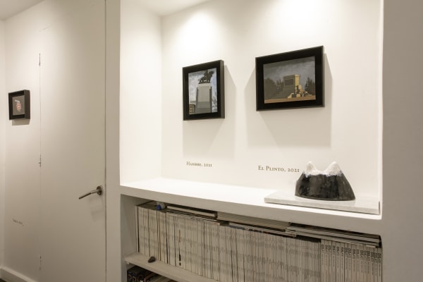 Installation view of Entre Héroes y Tumbas, solo exhibition by Coco González Lohse. Isabel Croxatto Galería. Santiago, Chile. June 2022. Photo: Andrés Figueroa.