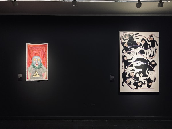 Left: Brisa Nuclear (2022), Paloma Castillo. Right: Diálogo Secreto (2020), Carolina Muñoz. Photo: Nicolás de Sarmiento.