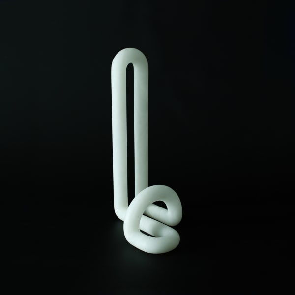 Jose Juan Botella Estructura Tubular I, 2020 Alabaster 39 x 23 x 16 cm