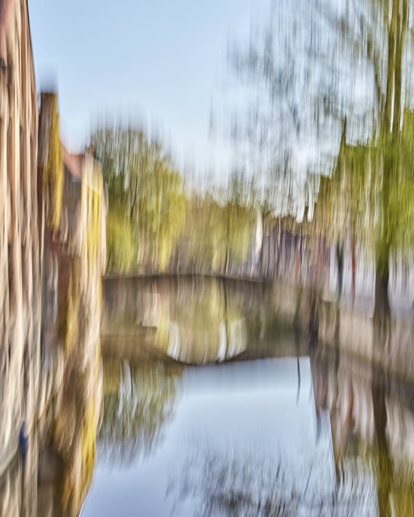 2020 04 16 Bruges Canals 1023