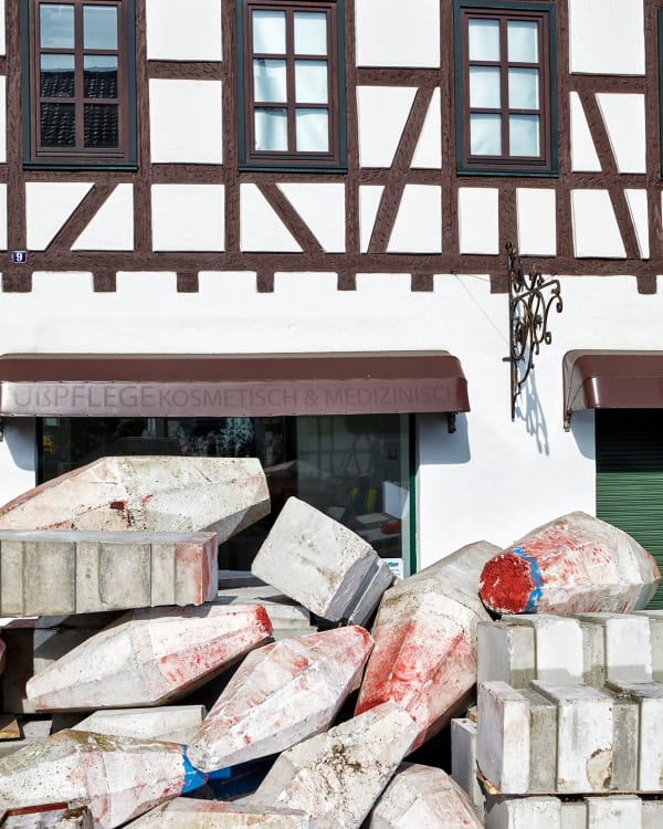 Jan De Cock Exhibition, Everything For You Frankfurt am Main, Sculpture Occupy Main Street